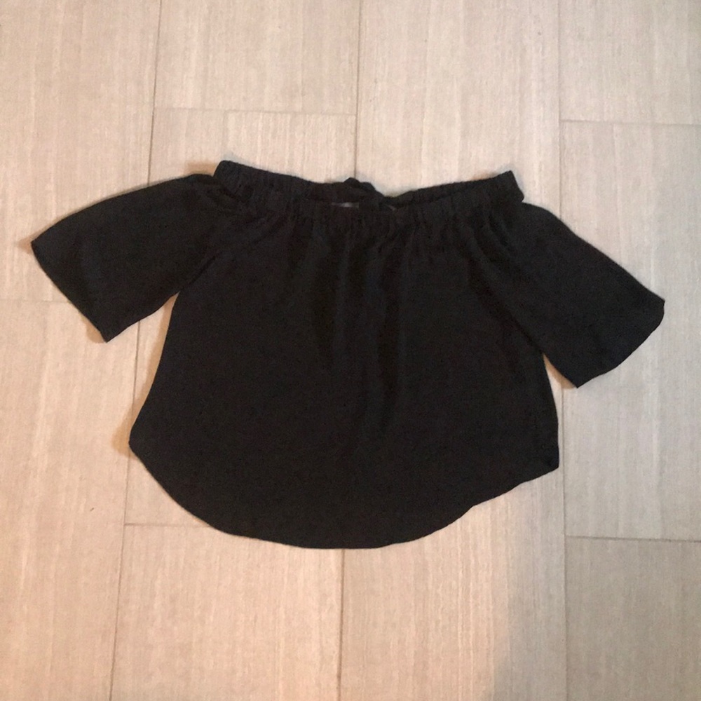 Black off shoulder Flowy shirt